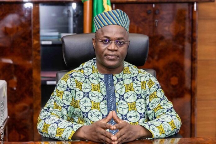 Bénin gratuité frais scolarité filles 77 communes