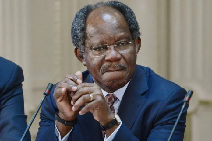milliardaire Adebayo Ogunlesi conseil d'administration OpenAI