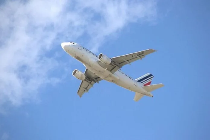 Vol Air France Atterrissage au Canada