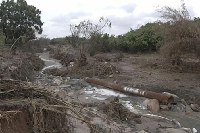 Catastrophe environnementale Déversement toxique Rivière Kafue