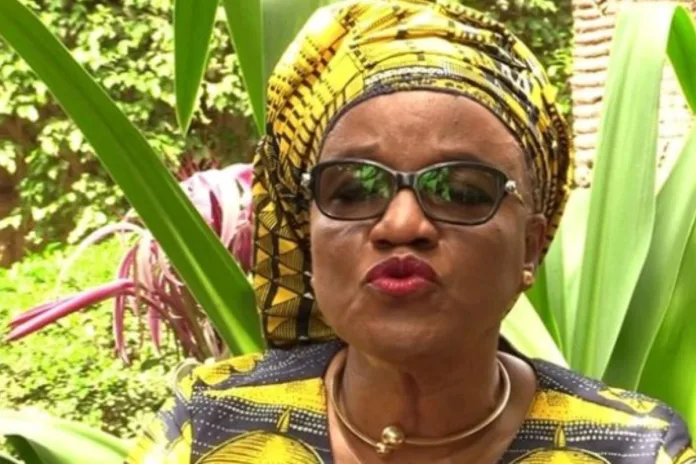 Amissetou Affo Djobo opposition béninoise exil