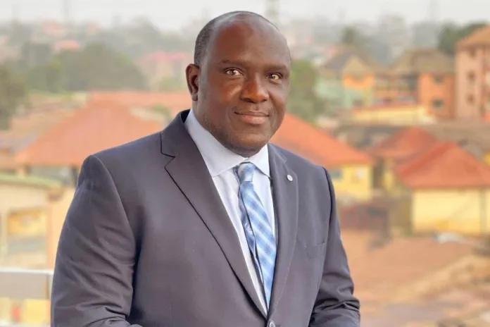 Guinée Lamine Guirassy de journaliste HAC