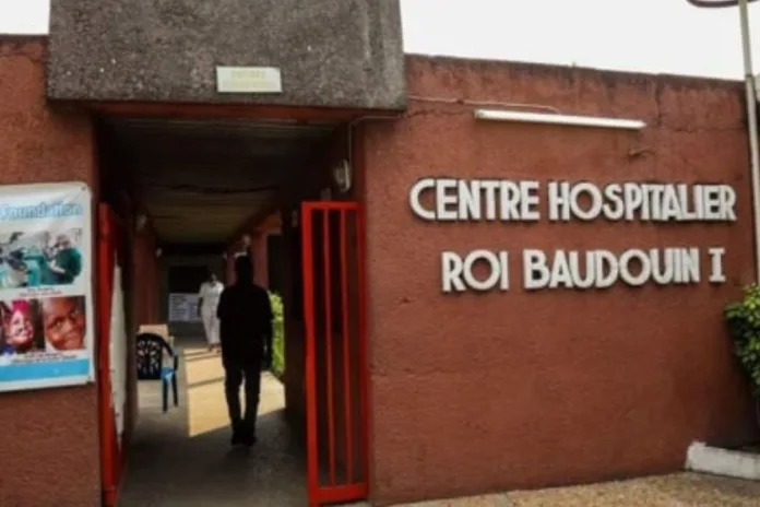 Sénégal médecin coup de tête