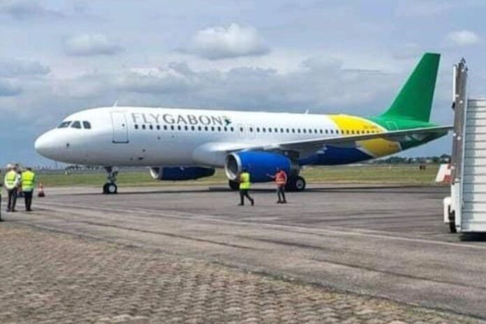 Transport aérien Fly Gabon Airbus A320 