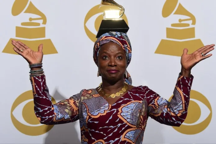 Hollywood Angélique Kidjo étoile Walk of Fame