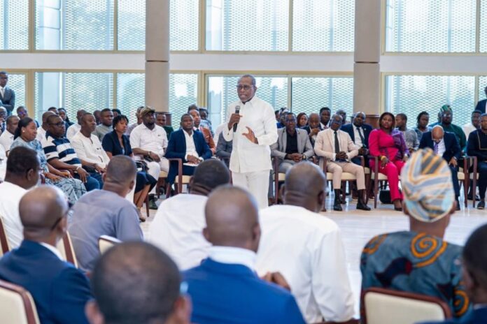 Bénin Patrice Talon jeunes