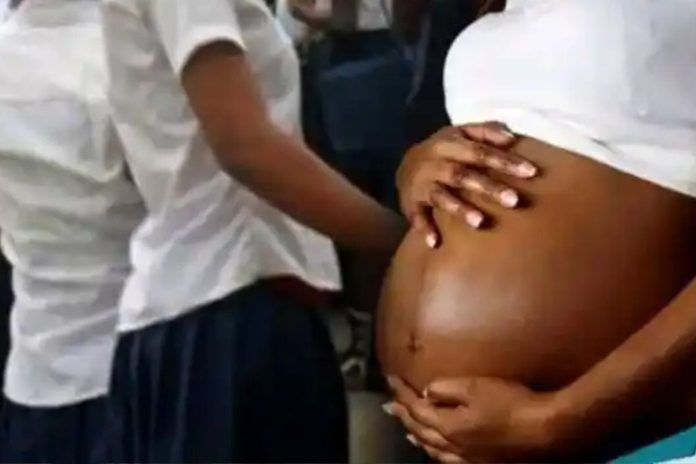 RDC écoles catholiques filles enceintes