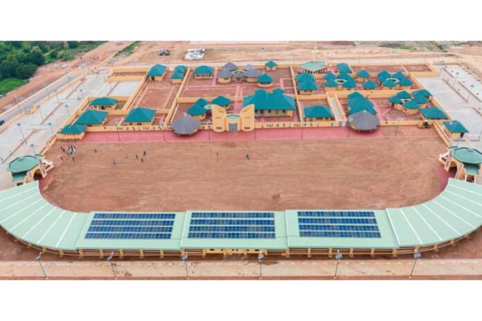 À Nikki, Patrice Talon veille à la renaissance du patrimoine royal et culturel