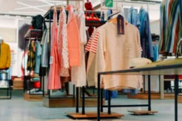 Coup dur pour le prêt-à-porter français