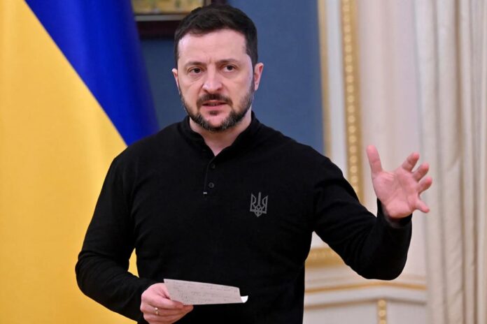 Ukraine Zelensky terre