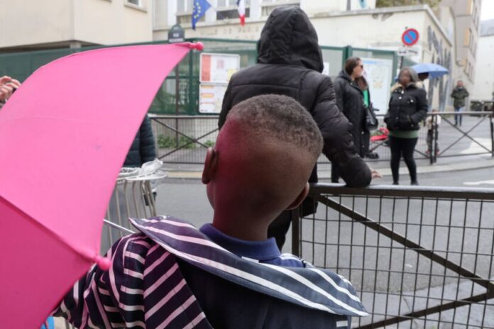 France : plus de 2 100 enfants vivent dans la rue