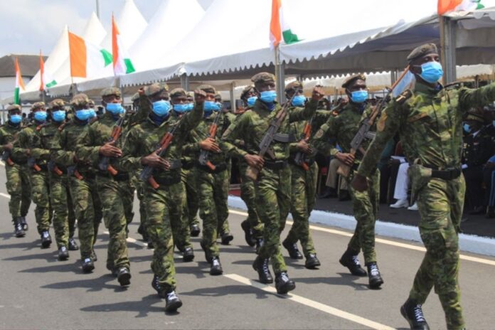 Côte d’Ivoire : un candidat envisage l’instauration du service militaire obligatoire