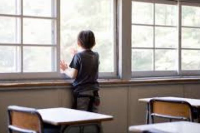 France : une trentaine d’anciens élèves dénoncent des viols dans une école catholique