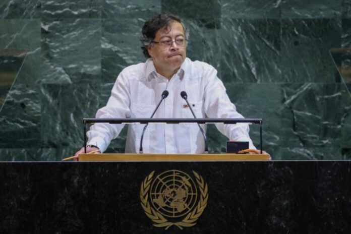 Les États-Unis révoquent le visa du président colombien Gustavo Petro