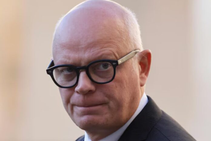 France : Édouard Philippe appelle à des élections présidentielles anticipées