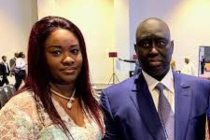 Sénégal : le couple Aliou Sall maintenu en garde à vue