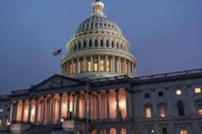 États-Unis : 750.000 fonctionnaires fédéraux en chômage