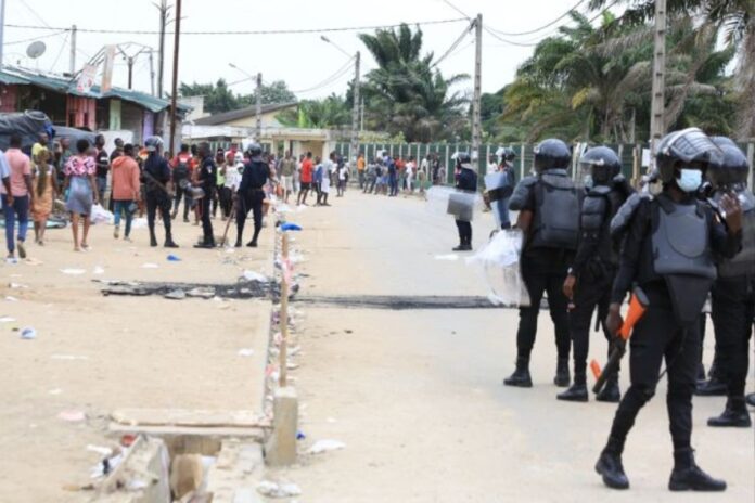 Côte d'Ivoire : la marche de l’opposition tourne court, 237 personnes arrêtées