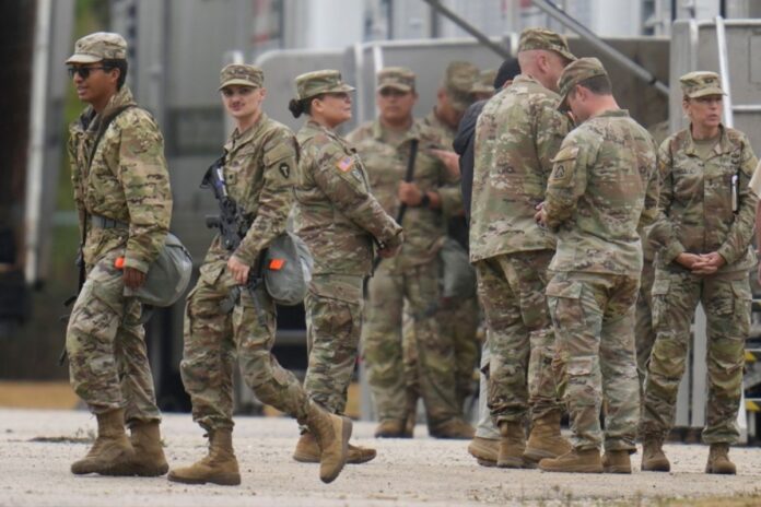 Etats-Unis : une juge fédérale suspend le déploiement de la Garde nationale à Chicago