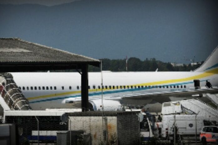 Cameroun : l’avion présidentiel de Paul Biya heurte un arbre