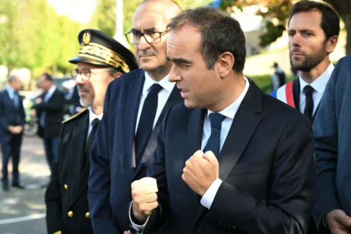 Nouveau gouvernement : Lecornu appelle ses ministres à « mettre les egos de côté » Nouveau gouvernement : Lecornu appelle ses ministres à « mettre les egos de côté »