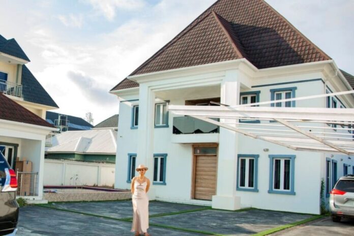 Nigeria : Regina Daniels s'offre une somptueuse maison