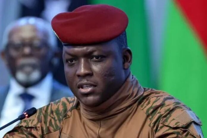 Burkina Faso : que signifie le « albinos noir » évoqué par Ibrahim Traoré ?