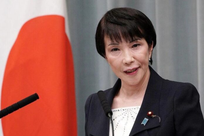 Japon : la Première ministre Sanae Takaichi veut accélérer la hausse du budget militaire