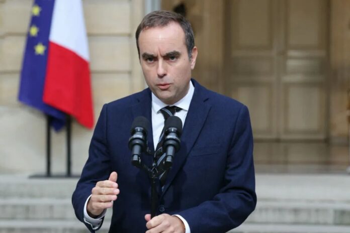Sébastien Lecornu, Premier ministre le plus éphémère de la Ve République
