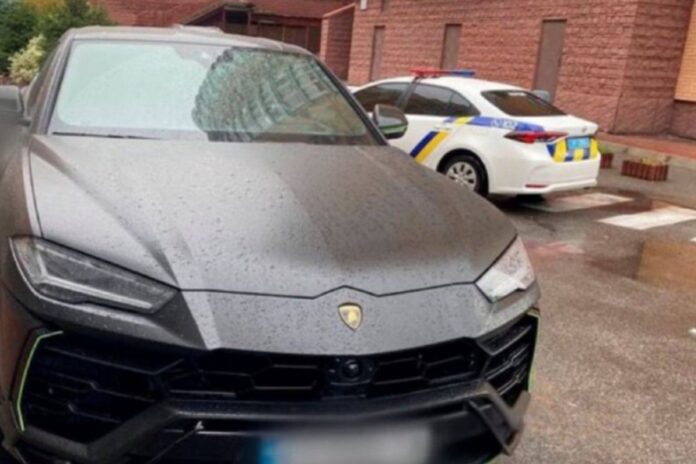 Kiev : le crypto-influenceur Konstantin Galish retrouvé mort dans sa Lamborghini