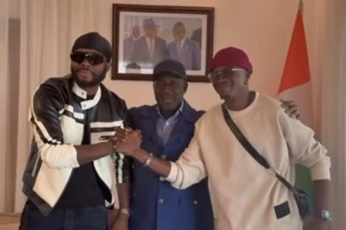 Côte d’Ivoire : Debordo Leekunfa et Kerozen DJ scellent leur paix