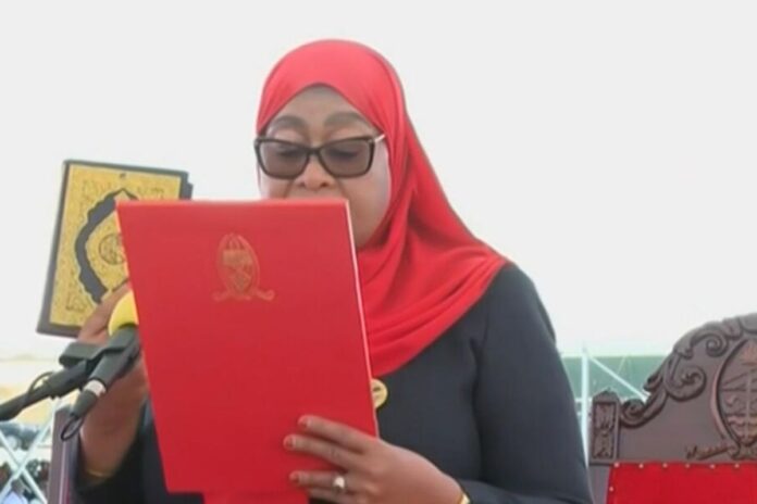 Tanzanie : Samia Suluhu Hassan investie présidente