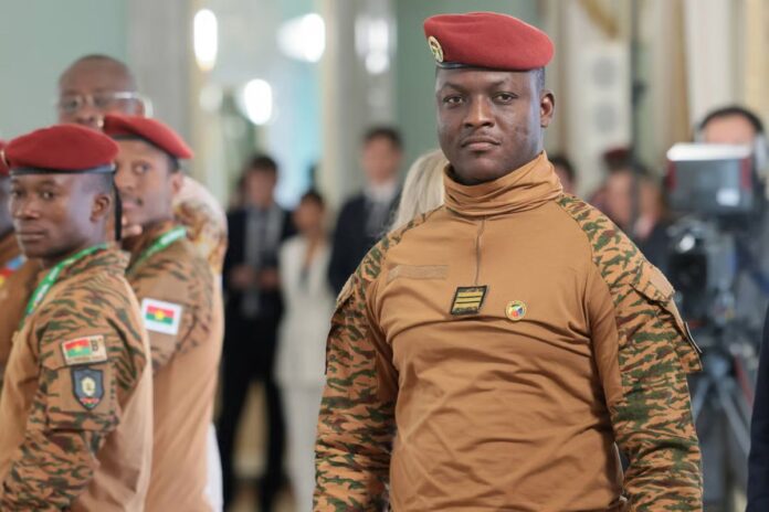 Burkina Faso : le président Ibrahim Traoré refuse de se soigner à l’étranger