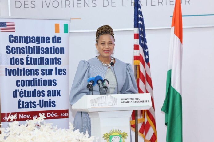 États-Unis : les étudiants ivoiriens invités à revenir en Côte d'Ivoire