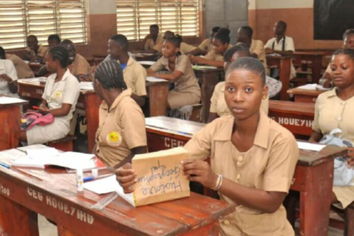 Cantines, renversement des AME : les points du budget 2026 qui concernent l'éducation