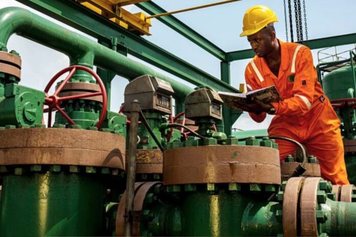 Nigeria : plus de 300 milliards de dollars de revenus pétroliers envolés