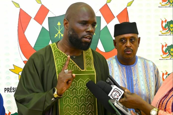 Bénin : l’épouse de Kemi Seba interpellée dans l’enquête du putsch