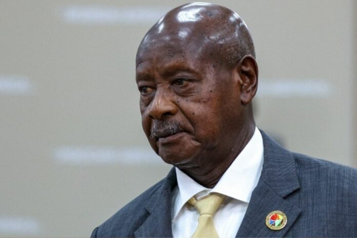 Ouganda : Yoweri Museveni affirme avoir renoncé au football pour « sauver l’Afrique »