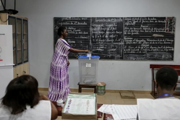 Guinée : retour aux urnes après plus de quatre ans de transition