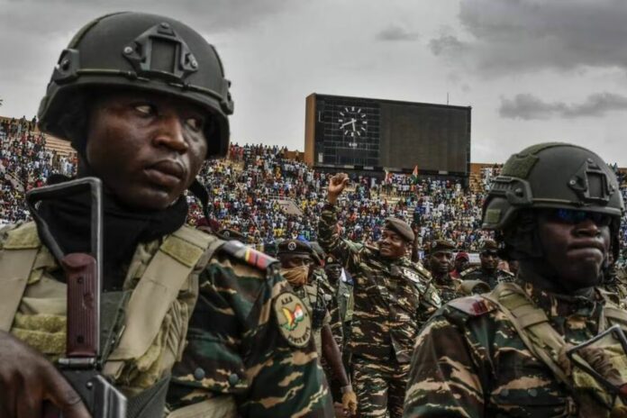 Niger : derrière la “mobilisation générale”, l’instauration d’un régime cynique d’exception