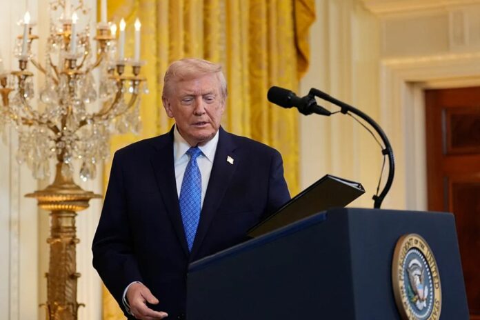 Immigration : Donald Trump étend l’interdiction d’entrée à sept nouveaux pays (liste)