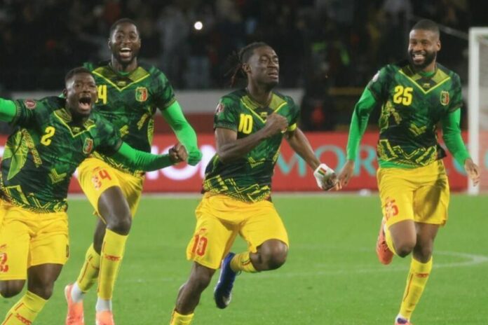 CAN 2025 : héroïque à dix contre onze, le Mali renverse la Tunisie et file en quarts