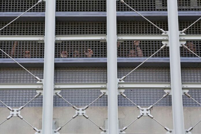 États-Unis : Nicolas Maduro et son épouse croupissent dans la prison qui fait peur