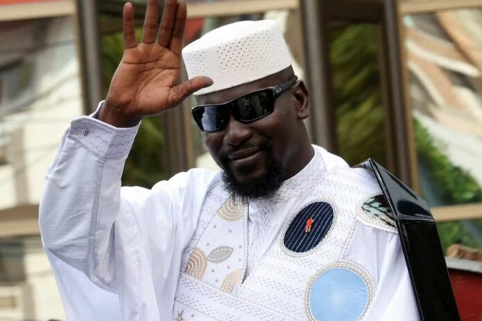 Guinée : élu avec 86,72 % des voix, Mamadi Doumbouya s'exprime