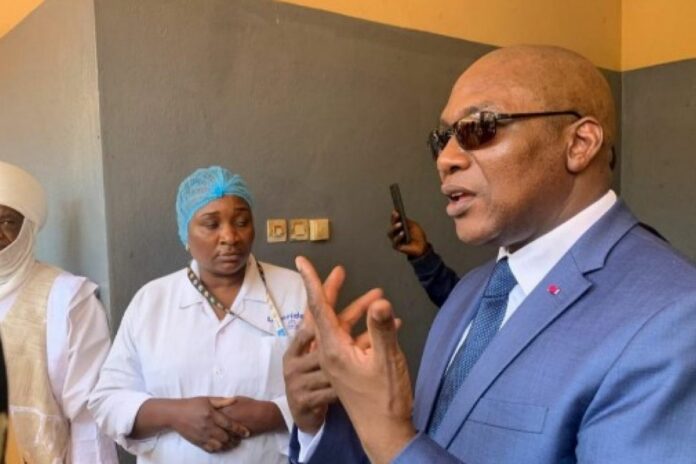 Cameroun, ministre de la Santé, Canada