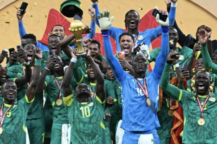 CAN 2025 : de retour à Dakar, le Sénégal gâte ses joueurs