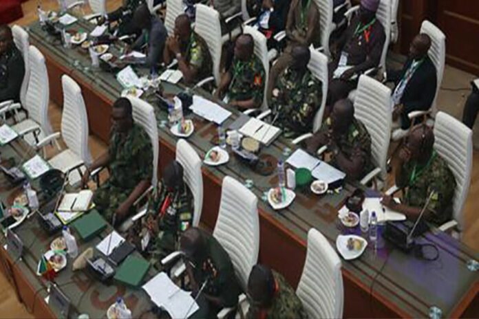 CEDEAO chefs d'état-major Freetown terrorisme