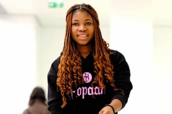 Aïcha Trembler réseaux sociaux