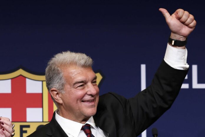 Barça : malgré les critiques de Xavi, Joan Laporta réélu président du club Barça Xavi, Joan Laporta club