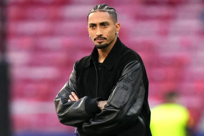 Ligue des champions Raphinha arbitre Barcelone